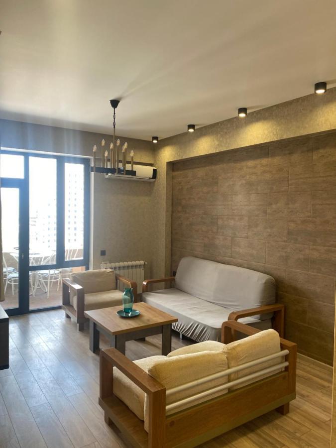Apartment Near 28 Mall باكو المظهر الخارجي الصورة
